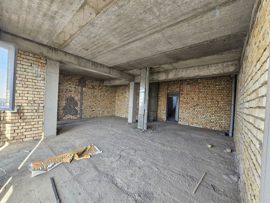 Продается 2х комнатная квартира Кадышева базар конечная (RV)