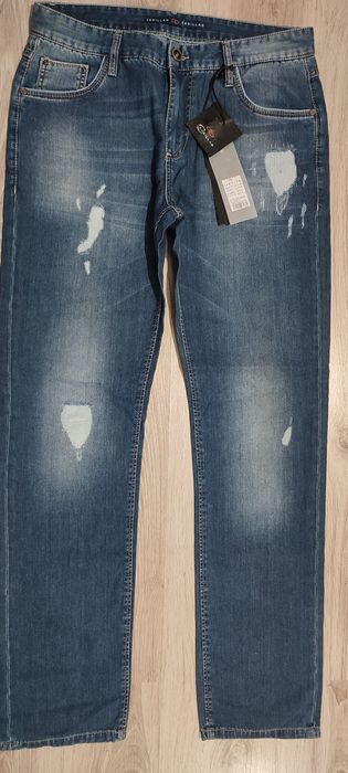Blugi pentru bărbați mărimea 34 și 36