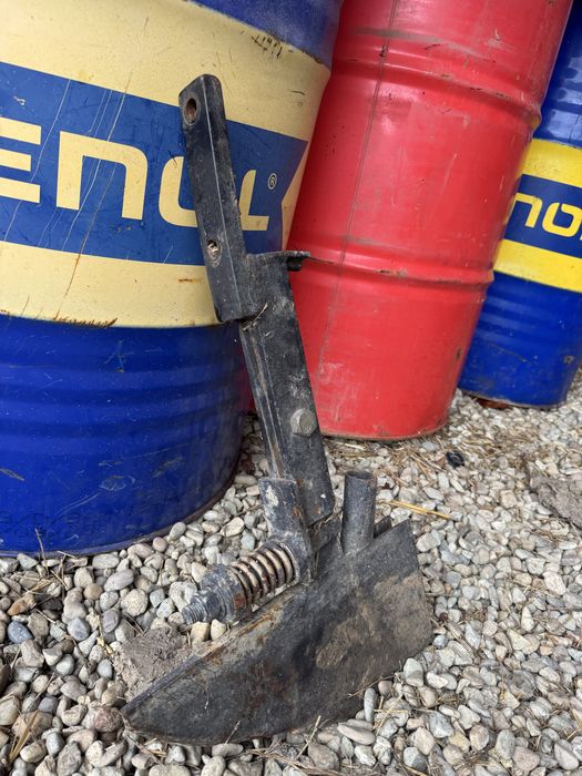 Brăzdar fertilizare spc