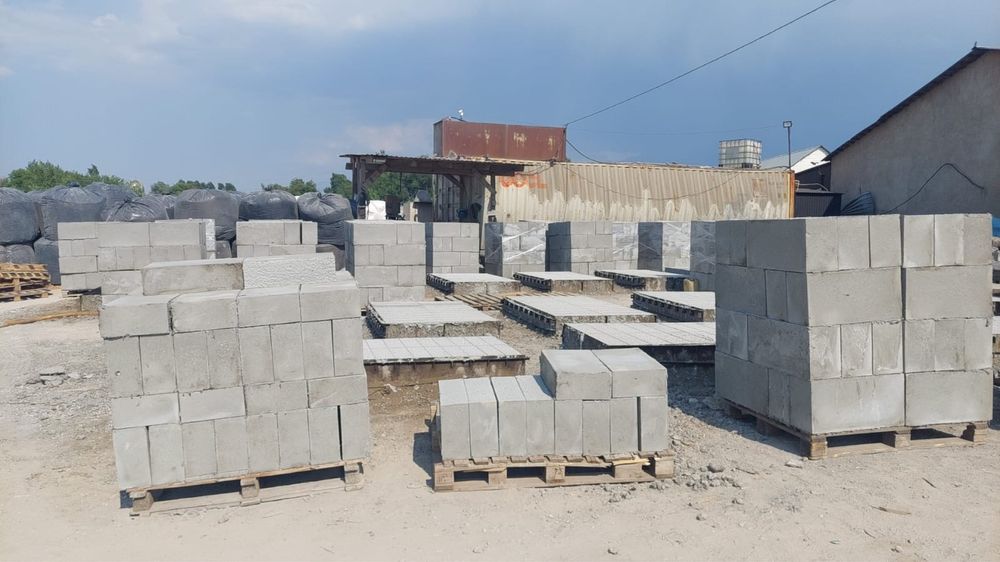 Сплитерные  блоки 200 тг рванные блоки пеноблоки