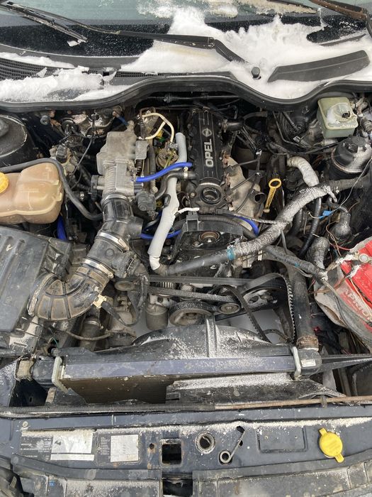 Автомобиль опель