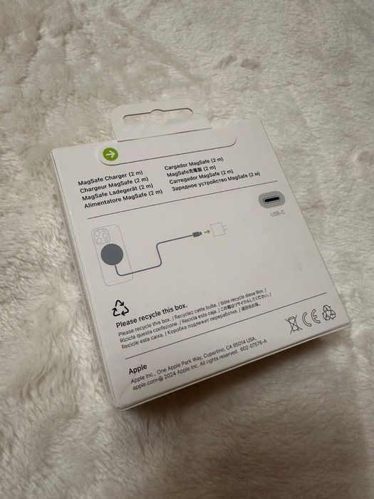 MX6Y3ZM/A Apple iPhone MagSafe Charger (2 m)