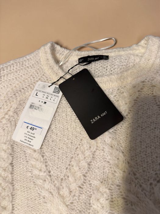 Pulover crem Zara nou cu etichetă de 50€ marimi; L 5 buc, M 65buc