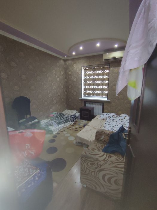 Срочно сдаётся квартира Мирабадский р-н Куйлюк массив 4 3/1/4