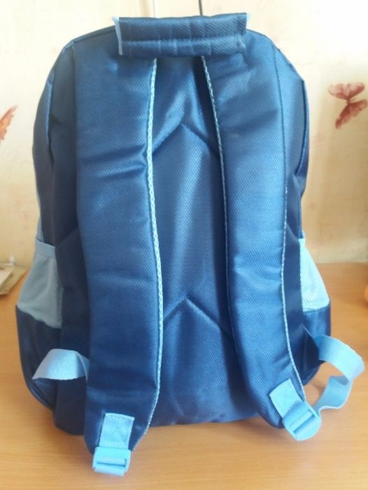 Новый рюкзак продам.