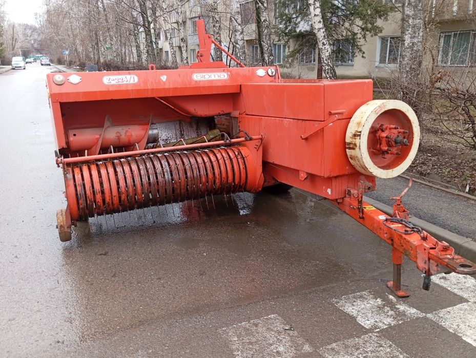 Прессподборщик, пресс, тюки люцерна