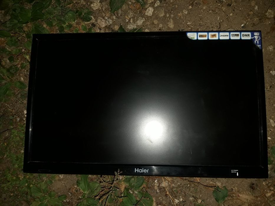 Телевизор Haier LE22M600F 22" Full HD на запчасти или восстановление