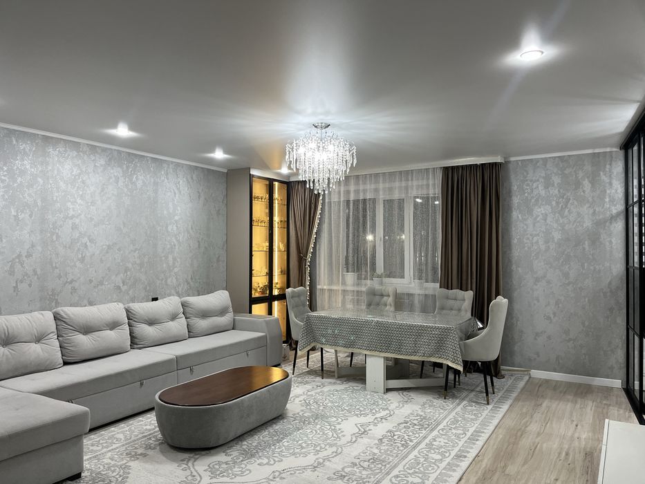 Продаеося журнальный столик