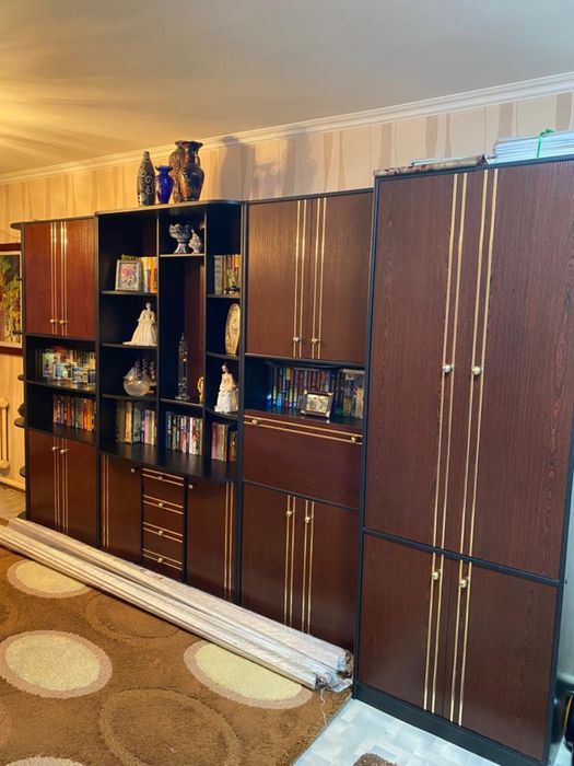 Стенка в гостиную