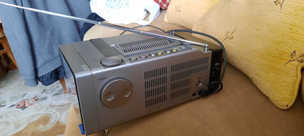 Телевизорче JVC