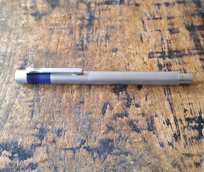 ролер Марксман Marksman rollerball pen метален, за писане с гумена част