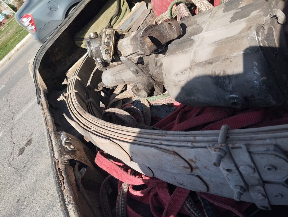 Продам рессор каробка