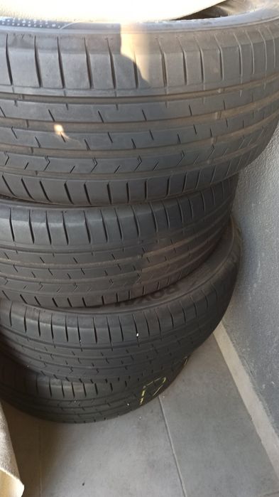 Set 4 anvelope Royal Black 215/55ZR18