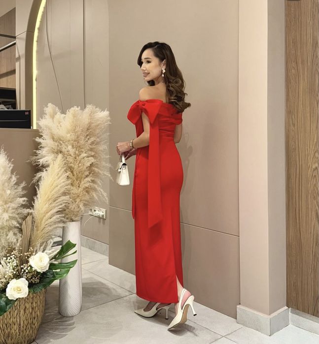 Вечернее платьее