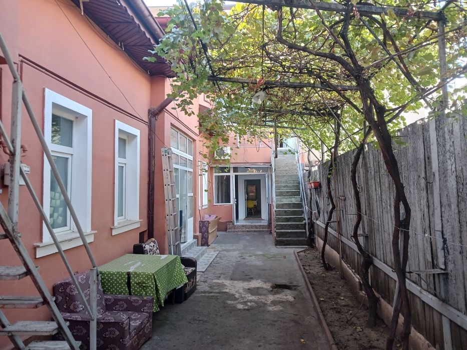 Casa de vanzare-Bucuresti sec.5 Zona Mall Liberti  Jumbo