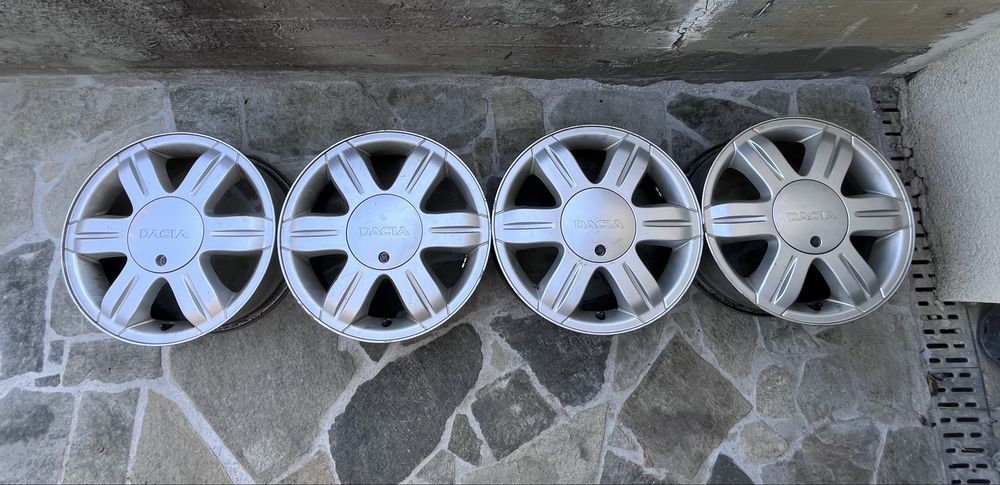 Vand jante aliaj R 15 Dacia Logan