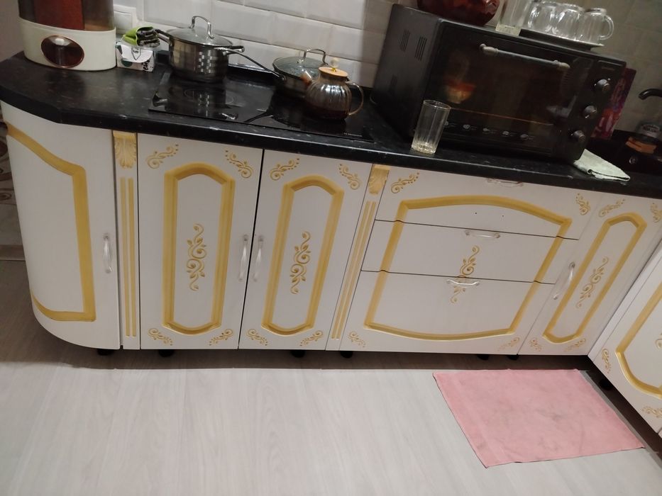 Кухонный гарнитур