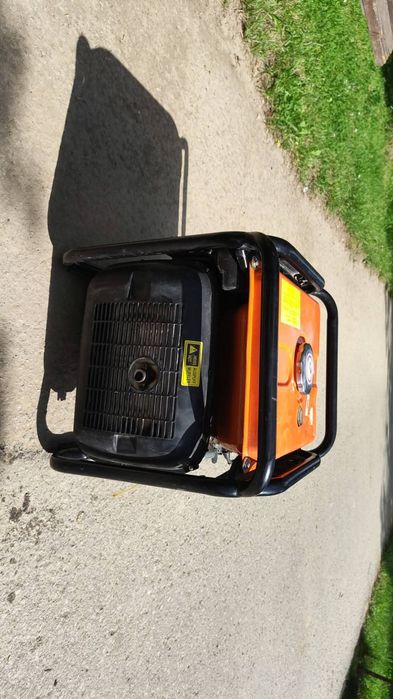 Generator curent 220v Cross  tols 3600nwatt
