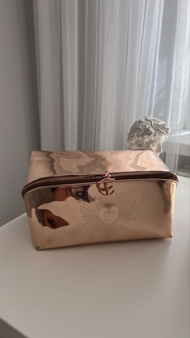 Charlotte Tilbury косметичка ОРИГИНАЛ