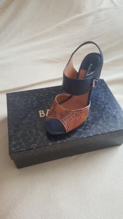 Босоножки Новые Basconi