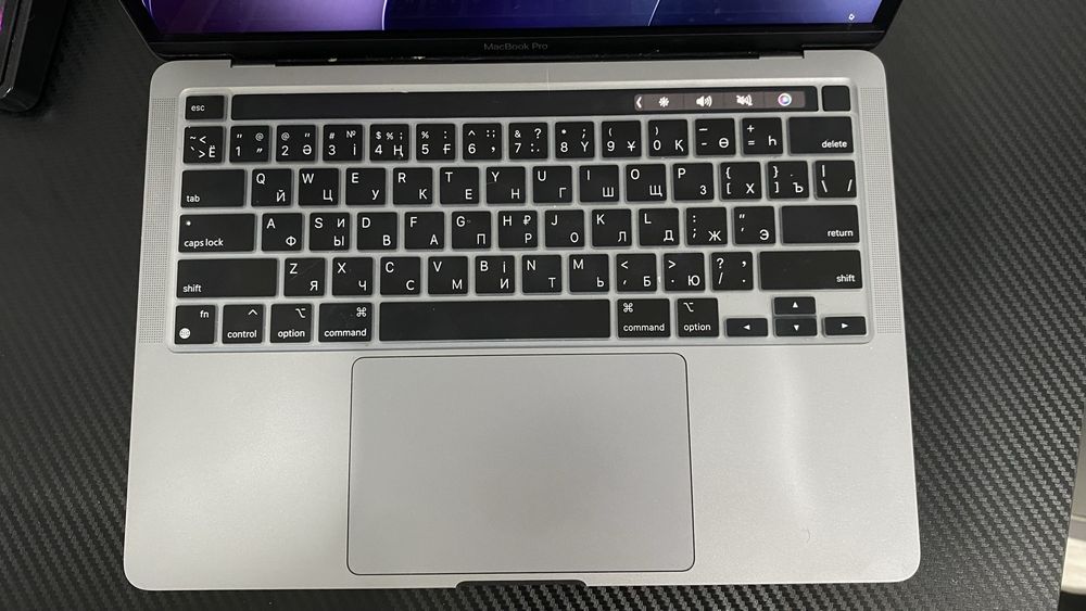 Apple MacBook Pro M2