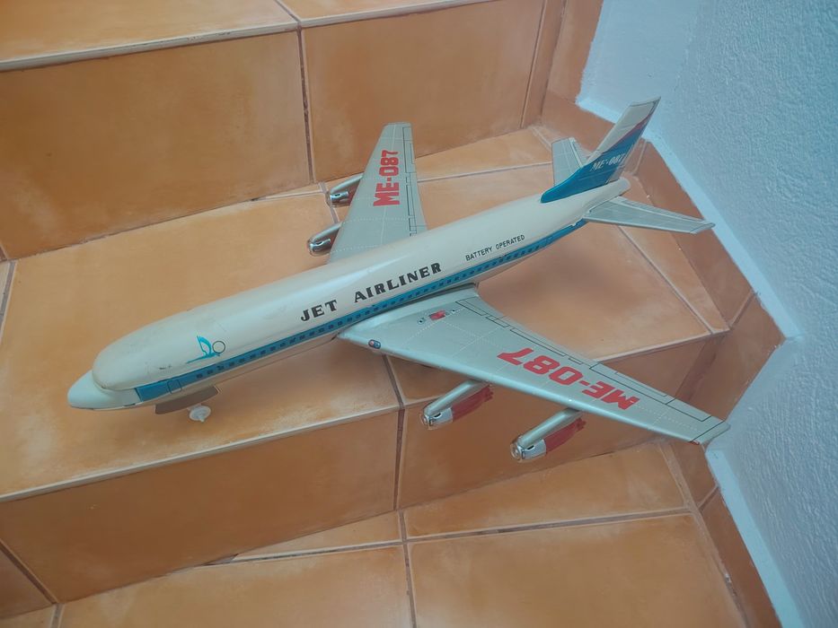Jucărie veche, avion China ME 078