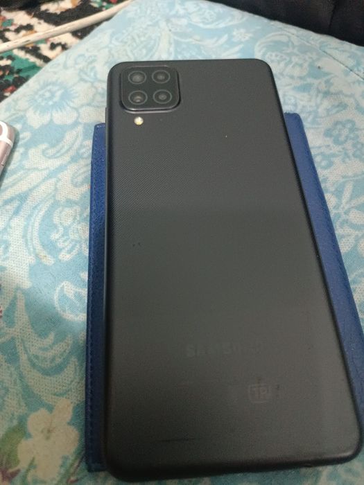 Samsung Galxy A12