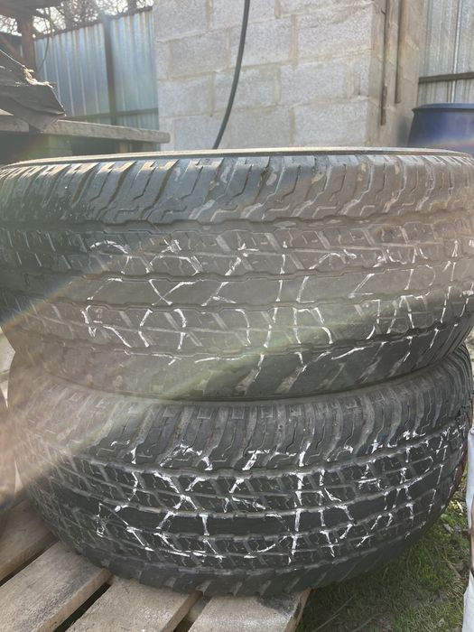 Продам шины 285/65R17