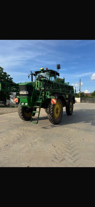 Autopropulsata John Deere 5430 i sprayer instalatie erbicidat