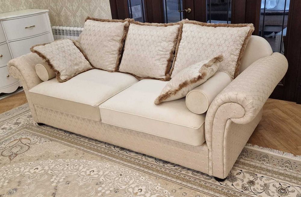 Мягкая мебель в гостиную