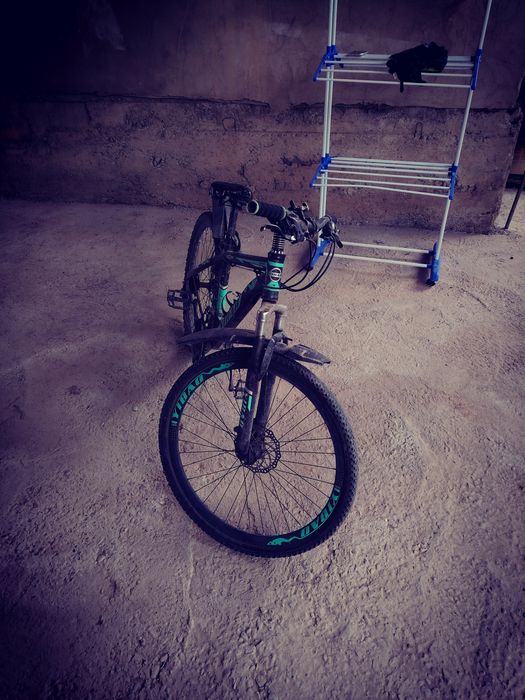 Продам вилик 15к келісім бар