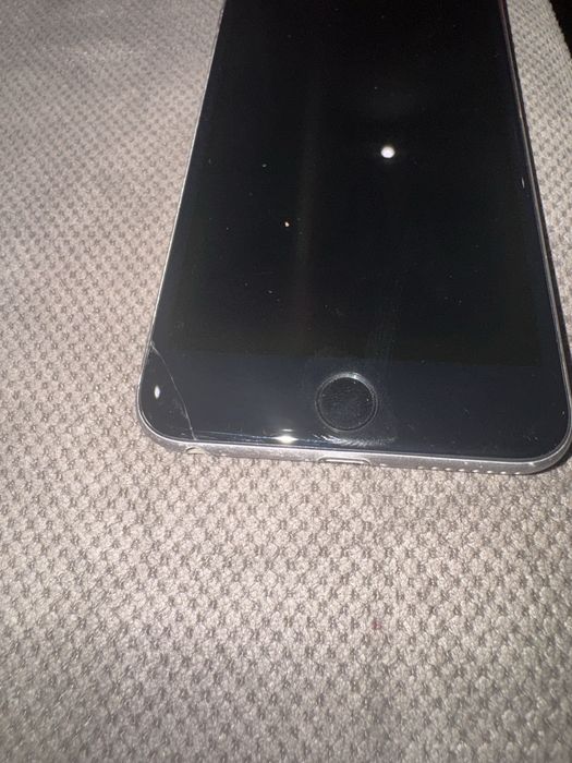 Iphone 6+ Заключен