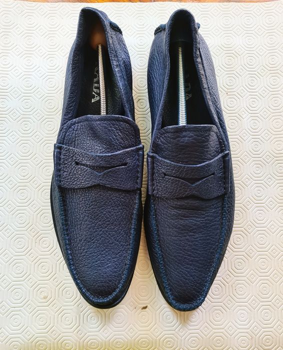 Pantofi Loaferi piele Prada impecabili