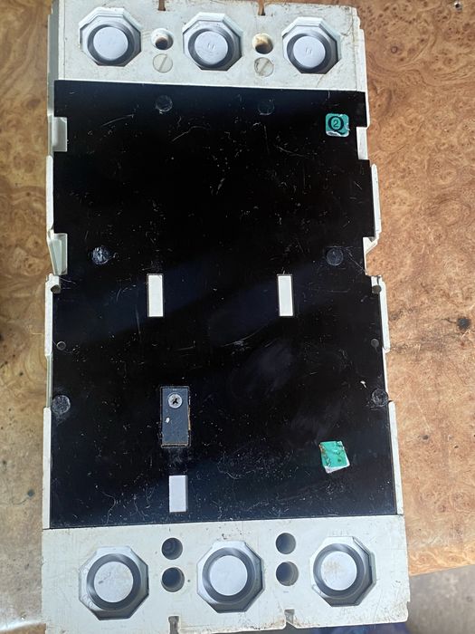 Выключатель Legrand