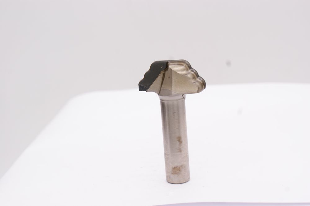 Твердосплавные концевые профильные фрезы