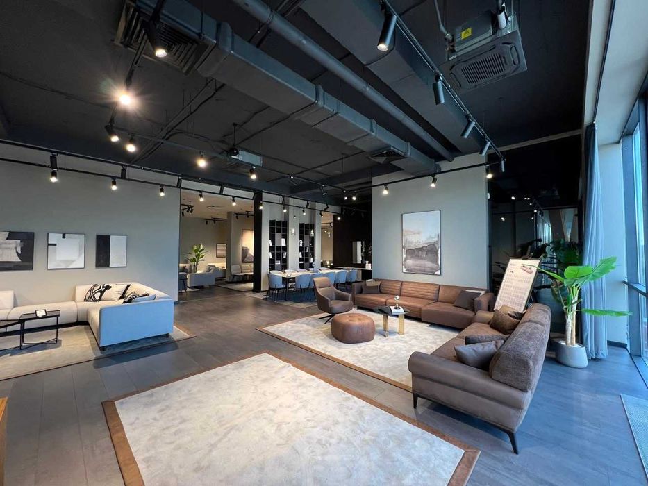 1 линия | 556 м² | Business Park | высокий трафик Махтумкули