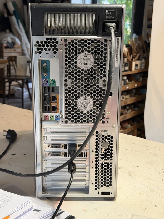 HP Z800 statie grafica