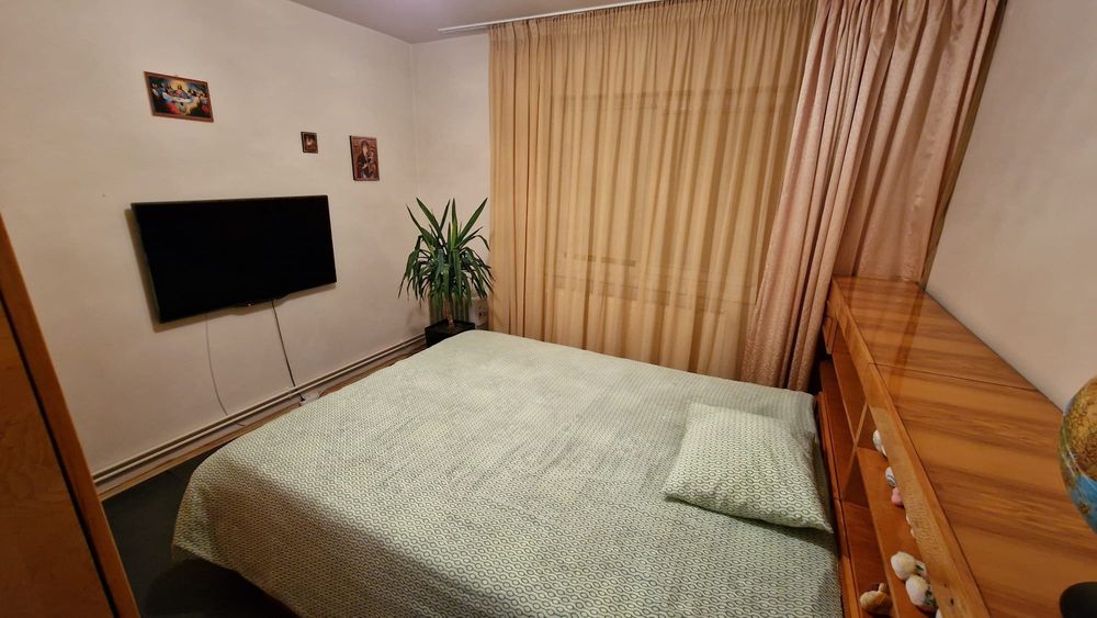 Apartament 4 camere Feldioara
