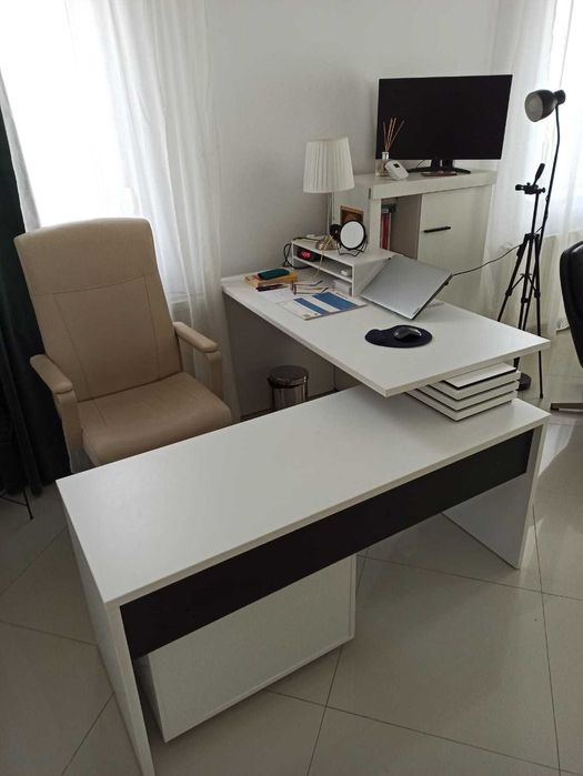 Birou alb de colt cu comoda 3 sertare