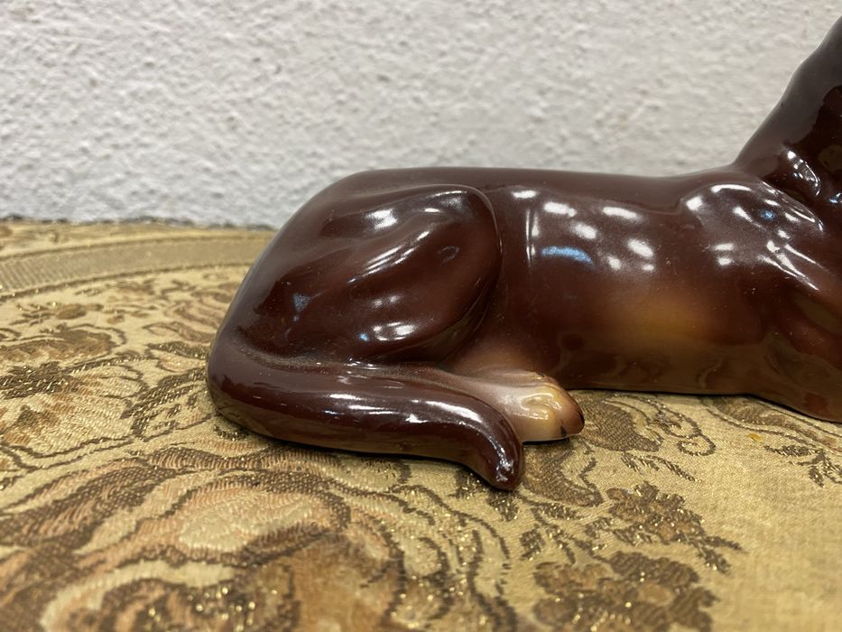 Немско порцеланово куче с маркировка