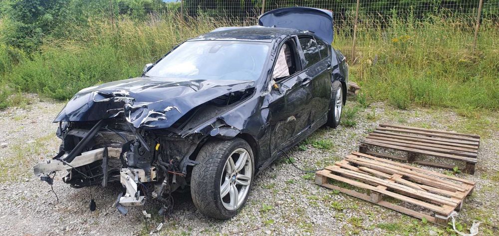 БМВ Ф10 , М550д, Фейслифт НА ЧАСТИ (bmw m550d na chasti)