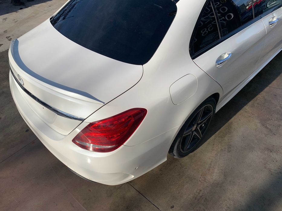 Dezmembrez mercedes c class w205 AMG c43 amg w205/bara fata/far/