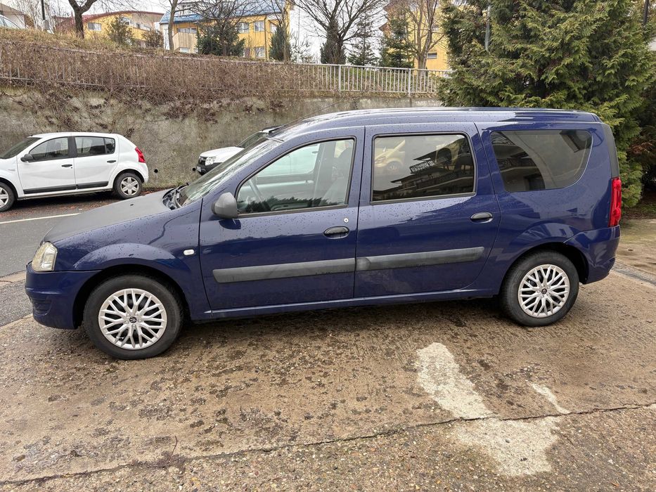 Dacia Logan MCV. Laureate