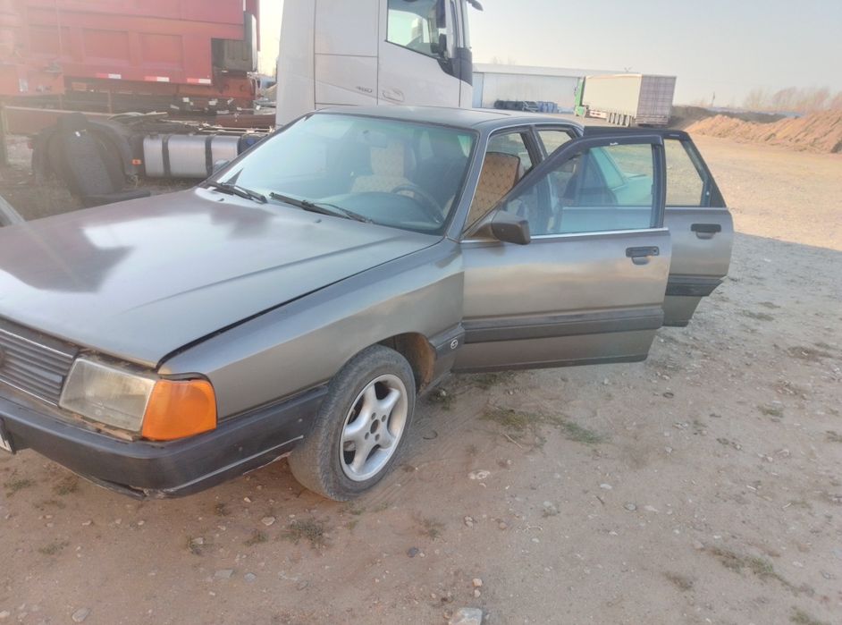 Ауди 100 переходка