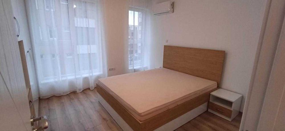 Тристаен Апартамент в Смирненски