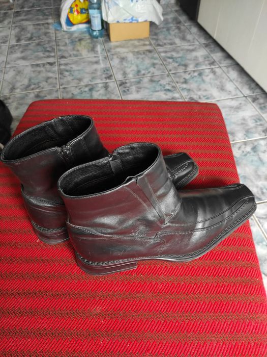 Cizme din piele naturală 100%, cu fermoar și îmblănite