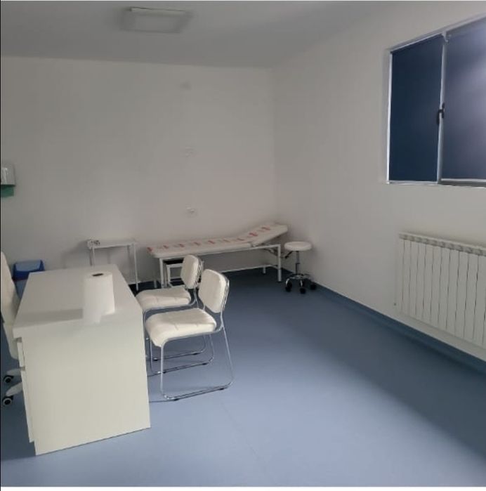 Închiriez cabinet in centrul comunei Liești