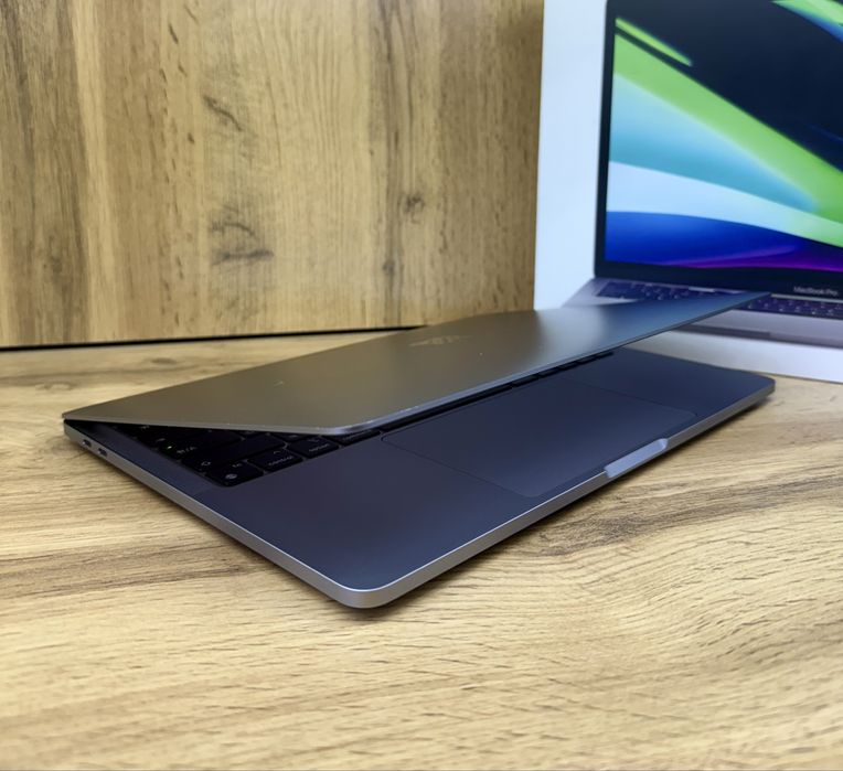 Macbook Pro M1 13inch 95% емкость