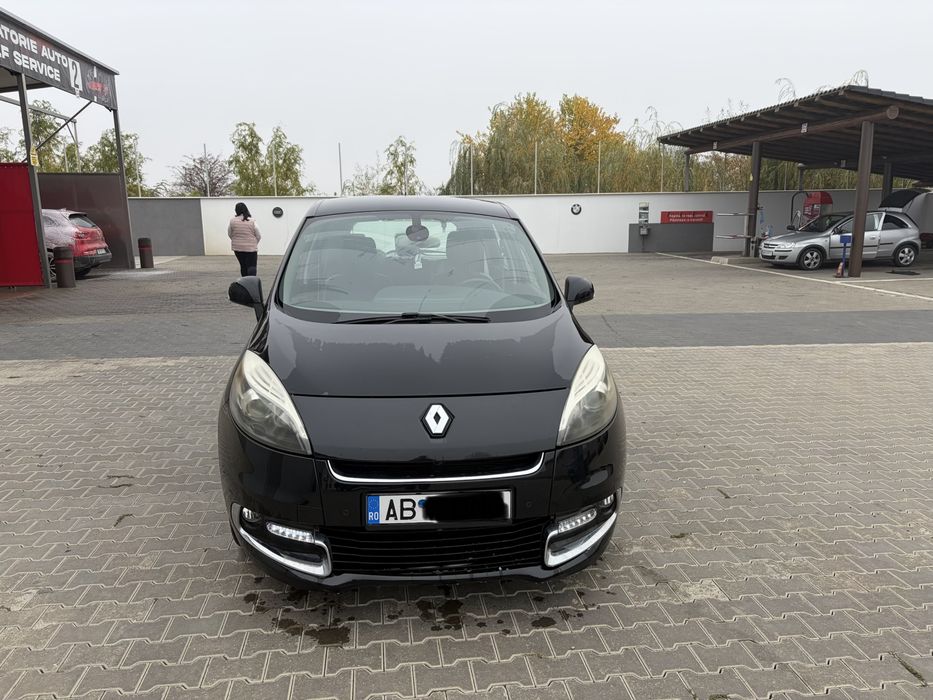 RENAULT Scenic 2012 — imagine 1