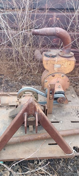 Насос от вала отбора мощности